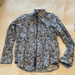 Robert Graham Blue and White Casual Button Down Shirt